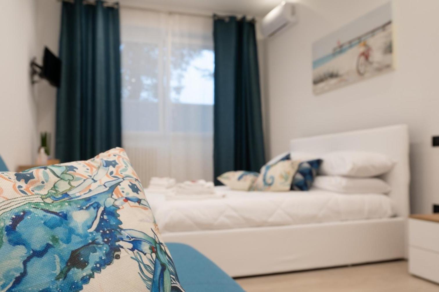 Da Zia Gina Locazione Turistica Hotell Bisceglie Eksteriør bilde